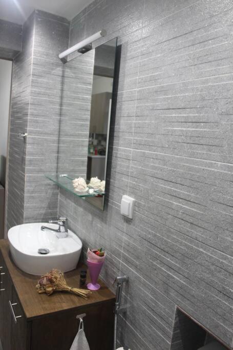 Ranias'S House 2 Apartment Piraeus Ngoại thất bức ảnh